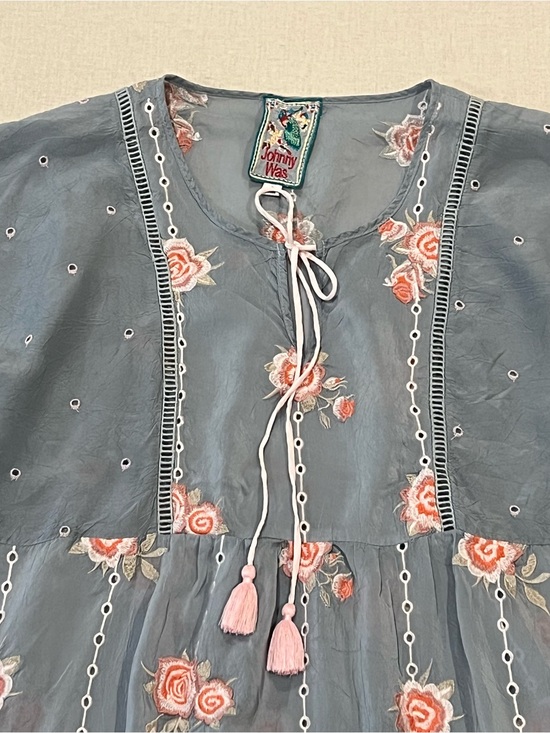Johnny Was Tops - Johnny Was Embroidered Feminine Tunic Slate Blue Cupra Rayon Pink Floral Small